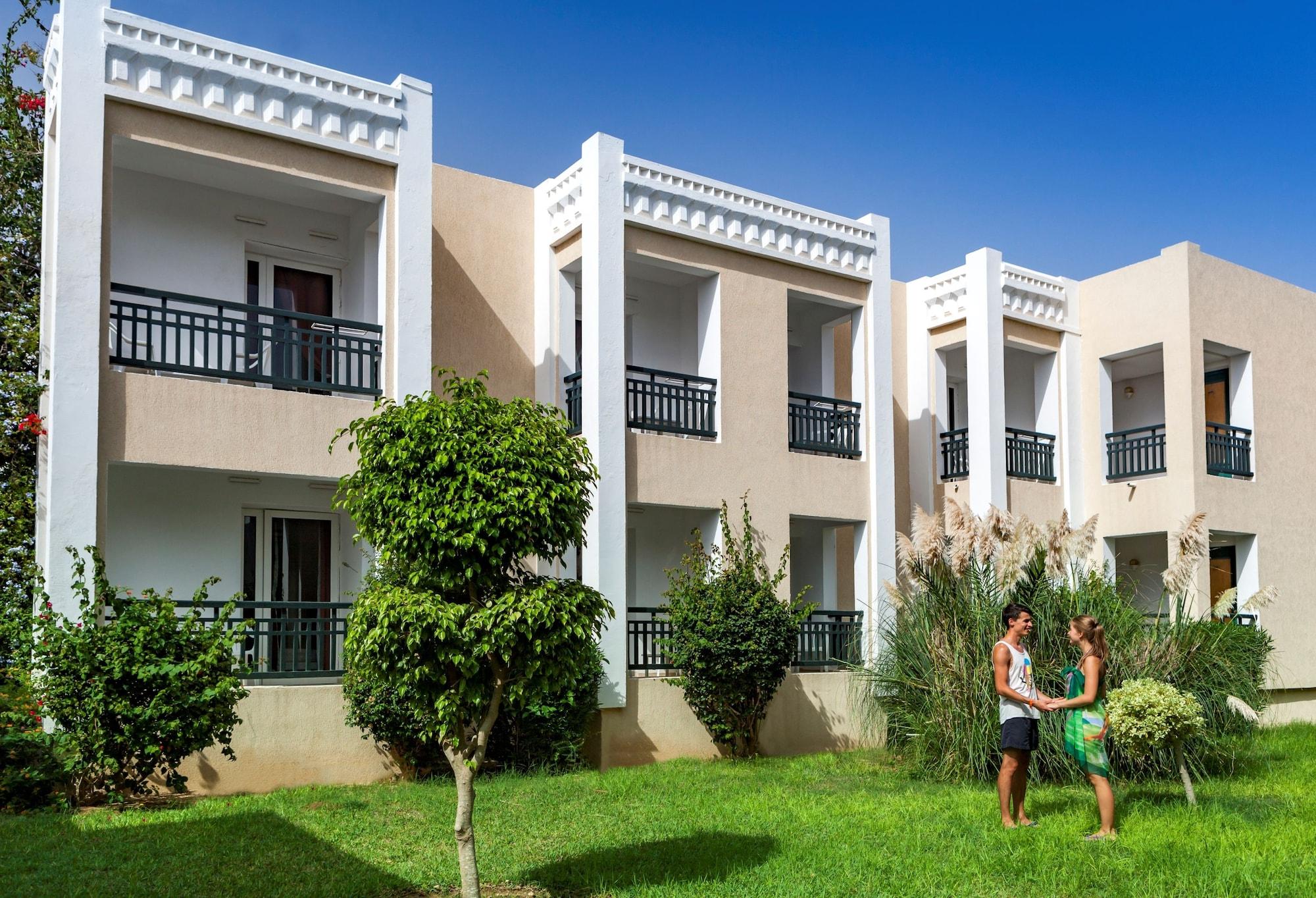 מהדייה El Borj Hotel מראה חיצוני תמונה
