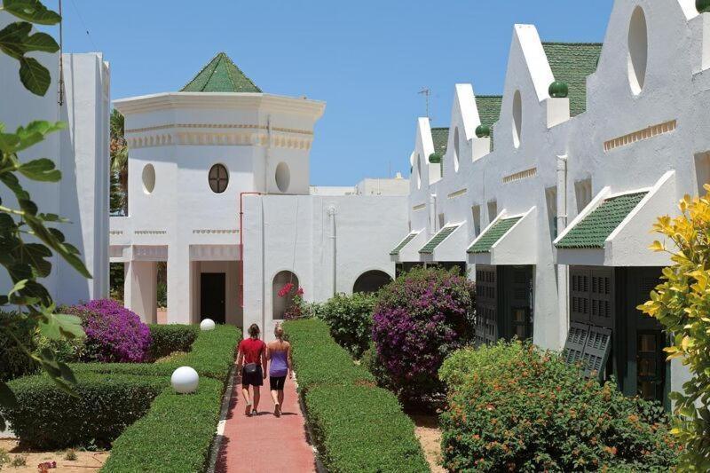 מהדייה El Borj Hotel מראה חיצוני תמונה