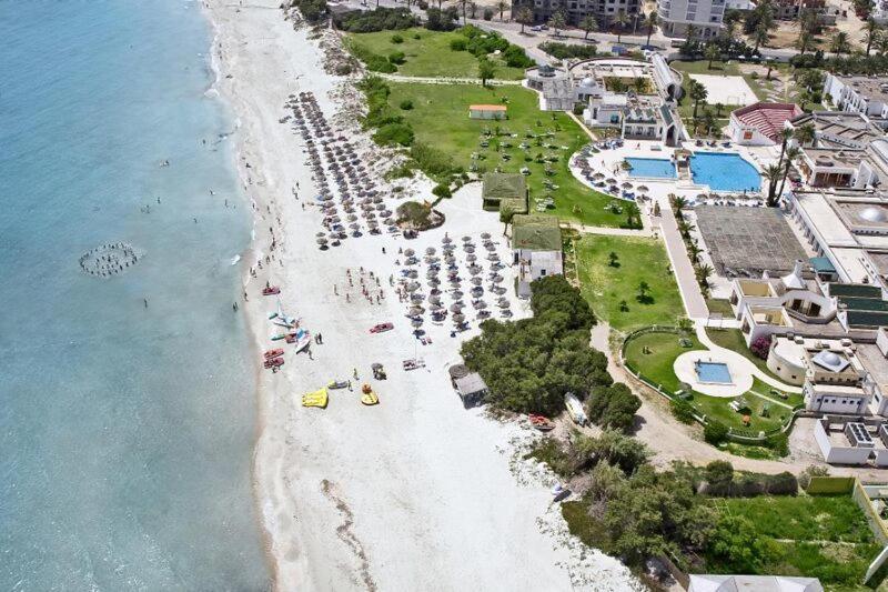 מהדייה El Borj Hotel מראה חיצוני תמונה