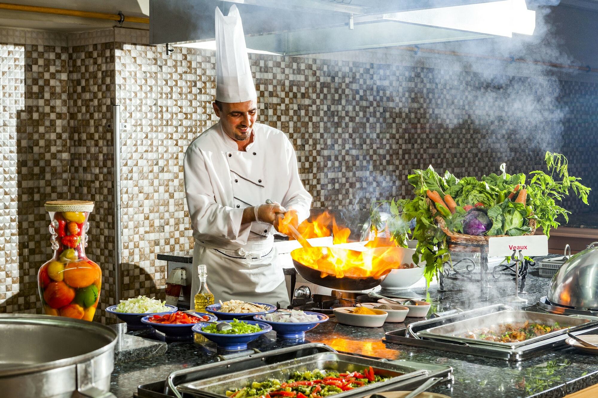 מהדייה El Borj Hotel מראה חיצוני תמונה